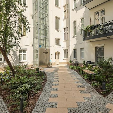 4 Personen Altbau Apartment Nahe Kurfuerstendamm - Romeo & Julia برلين المظهر الخارجي الصورة