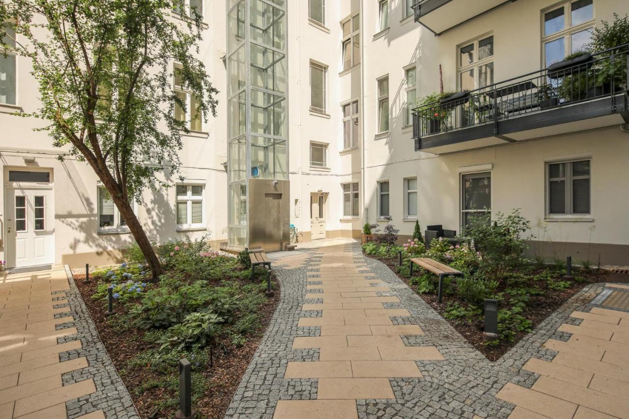 4 Personen Altbau Apartment Nahe Kurfuerstendamm - Romeo & Julia برلين المظهر الخارجي الصورة