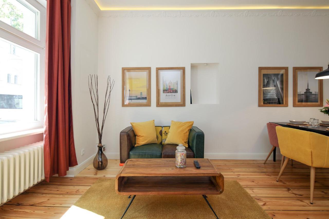4 Personen Altbau Apartment Nahe Kurfuerstendamm - Romeo & Julia برلين المظهر الخارجي الصورة